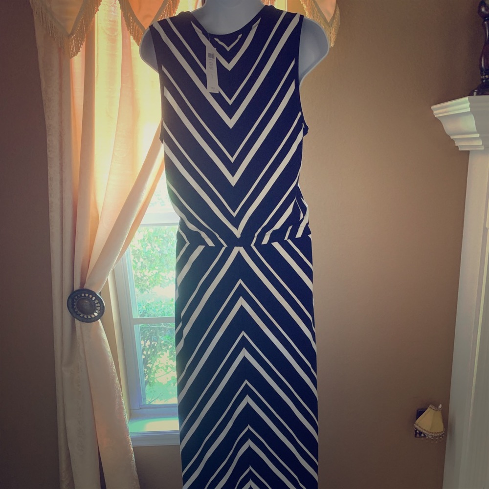 Chico’s size 1 long maxi dress never worn